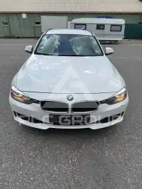 2015 BMW 318