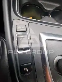 2015 BMW 318