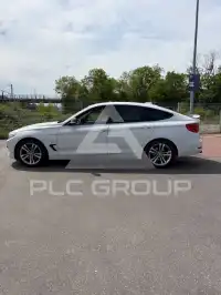 2015 BMW 318