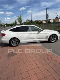 2015 BMW 318