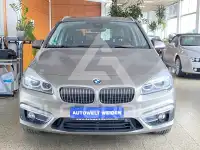 2015 BMW 220