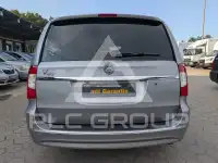2015 Lancia Voyager