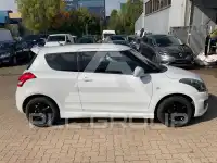 2015 Suzuki SWIFT