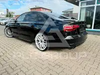 2015 Audi S8