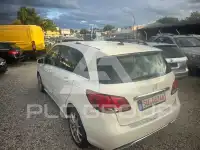 2015 Mercedes Benz B 200