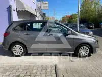 2015 Mercedes Benz B 180