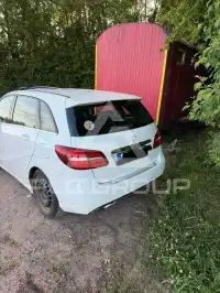 2015 Mercedes Benz B 180