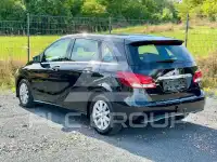 2015 Mercedes Benz B 180