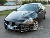 2015 Volvo V40