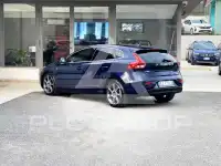 2015 Volvo V40