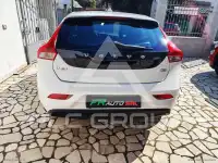 2015 Volvo V40