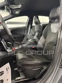 2015 Volvo V40
