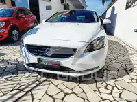 2015 Volvo V40