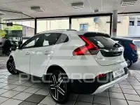 2015 Volvo V40