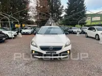2015 Volvo V40