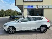 2015 Volvo V40