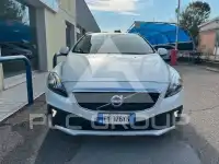 2015 Volvo V40