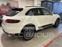 2015 Porsche MACAN