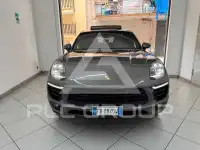2015 Porsche MACAN