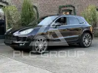 2015 Porsche MACAN