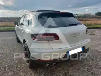 2015 Porsche MACAN