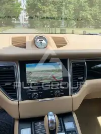 2015 Porsche MACAN