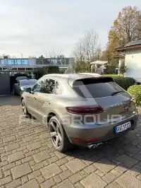 2015 Porsche MACAN