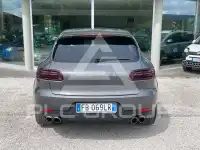 2015 Porsche MACAN