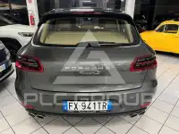2015 Porsche MACAN
