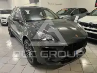 2015 Porsche MACAN