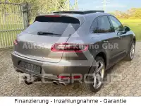 2015 Porsche MACAN
