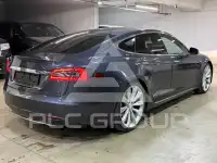 2015 Tesla Model S