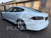 2015 Tesla Model S