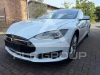 2015 Tesla Model S