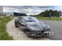 2015 Tesla Model S