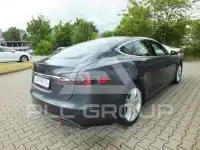 2015 Tesla Model S