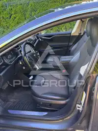 2015 Tesla Model S
