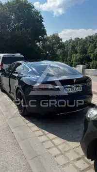 2015 Tesla Model S