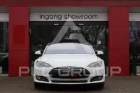 2015 Tesla Model S