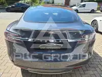 2015 Tesla Model S