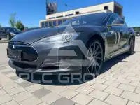 2015 Tesla Model S