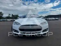 2015 Tesla Model S