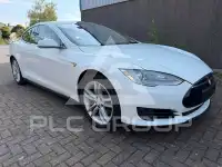 2015 Tesla Model S