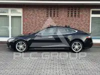2015 Tesla Model S