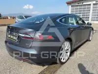 2015 Tesla Model S