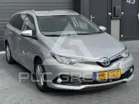 2015 Toyota AURIS