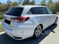2015 Toyota AURIS