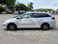 2015 Toyota AURIS