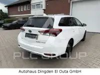 2015 Toyota AURIS