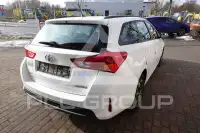2015 Toyota AURIS